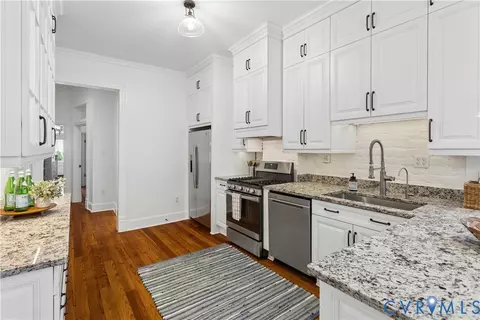 Kitchen - 2221 Stuart Ave, Richmond, VA 23220 photo 2 of 7