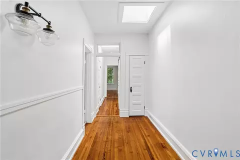 Entry Way - 2221 Stuart Ave, Richmond, VA 23220 photo 10 of 12