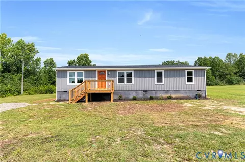 182 Clarks Rd, Saint Stephens Church, VA 23148