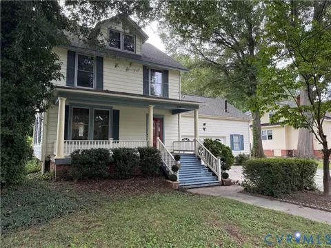 206 Battery Pl, Colonial Heights, VA 23834