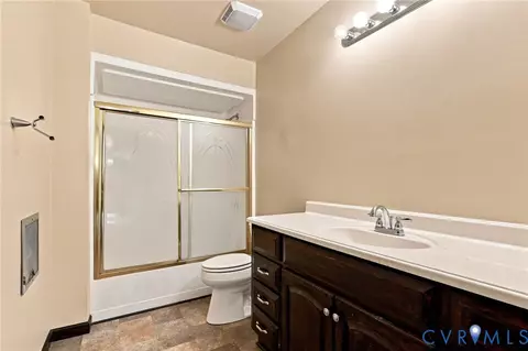 Bath - 7254 Wilson Cir, Gloucester, VA 23061 photo 3 of 3