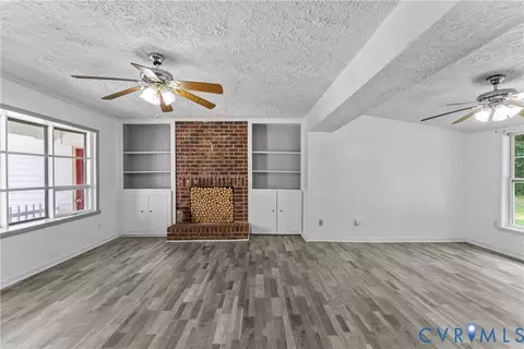 Living - 12870 King William Rd, King William, VA 23086 photo 6 of 9