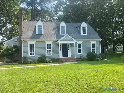 7303 Kim Shelly Ct, Mechanicsville, VA 23111
