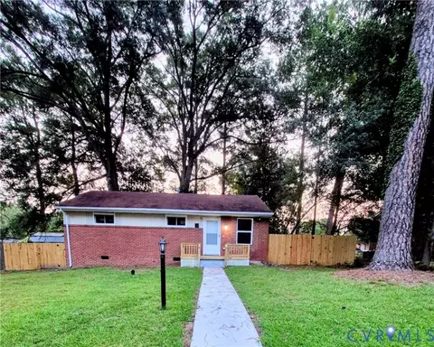 2111 Colston St, Petersburg, VA 23805