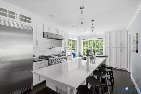 Kitchen - 7113 Harbourside Ct, Midlothian, VA 23112 photo 1 of 7
