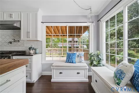 Entry Way - 7113 Harbourside Ct, Midlothian, VA 23112 photo 1 of 1