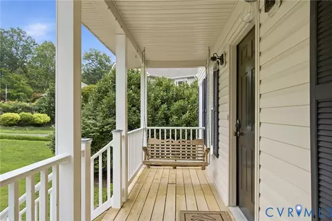 Exterior - 7113 Harbourside Ct, Midlothian, VA 23112 photo 7 of 10