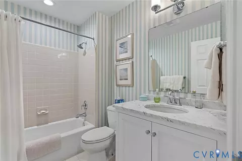Bath - 4 John Christopher Ct, Richmond, VA 23226 photo 5 of 5