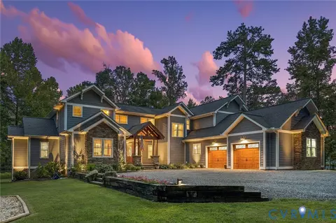 11911 Bridgeforth Mill Dr, Amelia Court House, VA 23002