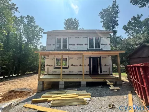 6337 Oak Dr, Quinton, VA 23141
