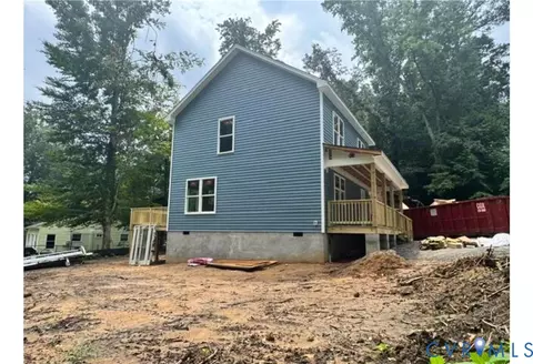 6337 Oak Dr, Quinton, VA 23141