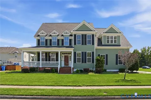913 Hathaway Ct, Chesapeake, VA 23322