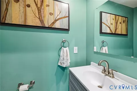Bath - 6801 Oakfork Loop, New Kent, VA 23124 photo 1 of 2