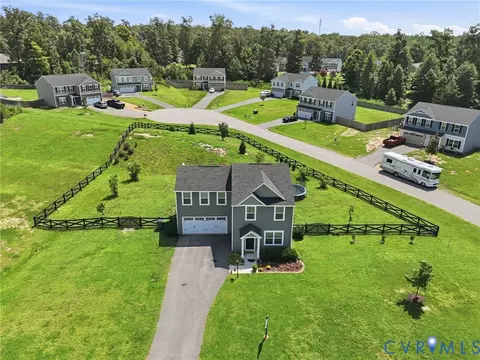 View/Area - 6801 Oakfork Loop, New Kent, VA 23124 photo 2 of 3