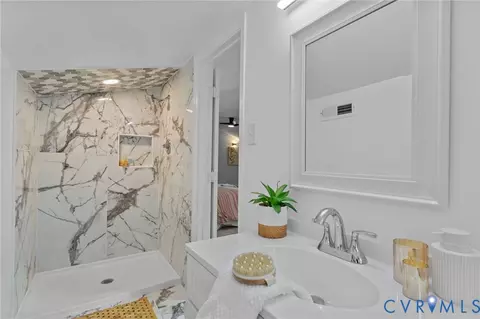Bath - 4560 E Williamsburg Rd, Sandston, VA 23150 photo 5 of 5