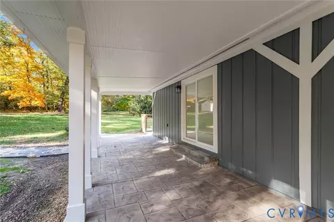 Exterior - 4560 E Williamsburg Rd, Sandston, VA 23150 photo 6 of 9