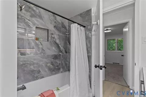 Bath - 4560 E Williamsburg Rd, Sandston, VA 23150 photo 2 of 5