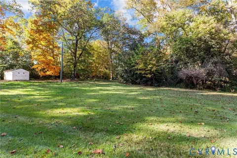 Exterior - 4560 E Williamsburg Rd, Sandston, VA 23150 photo 8 of 9