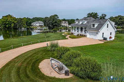 175 Hidden Cove Dr, White Stone, VA 22578