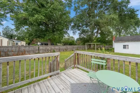 Exterior - 32 E Gray St, Sandston, VA 23150 photo 6 of 6