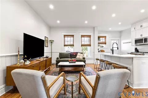 Living - 3142 Floyd Ave, Richmond, VA 23221 photo 2 of 4