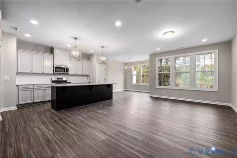 10950 Rushing Rapids Ln, Glen Allen, VA 23059
