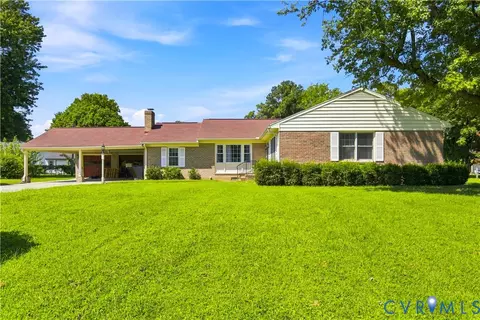 7405 Addie Dr, Mechanicsville, VA 23111