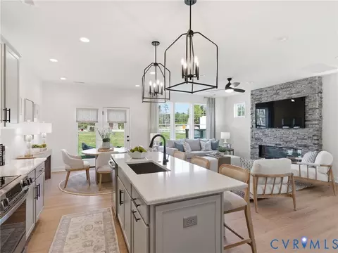 10948 Rushing Rapids Ln, Glen Allen, VA 23059