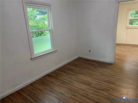 Living - 108 Cherry Acres Dr, Hampton, VA 23669 photo 1 of 2