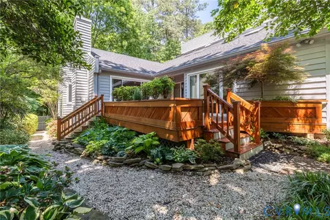 4618 Five Springs Rd, Midlothian, VA 23112