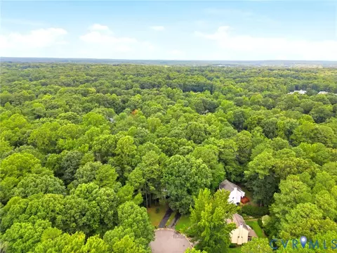 View/Area - 5800 Mill Spring Ln, Midlothian, VA 23112 photo 1 of 3