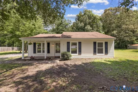 Exterior - 196 Manquin Dr, Aylett, VA 23009 photo 3 of 6