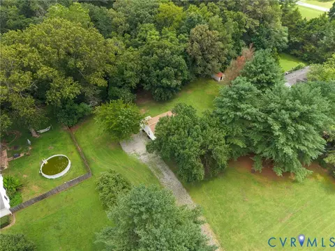 Exterior - 196 Manquin Dr, Aylett, VA 23009 photo 6 of 6