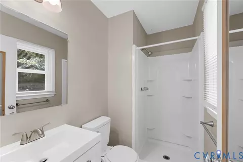 Bath - 196 Manquin Dr, Aylett, VA 23009 photo 2 of 2