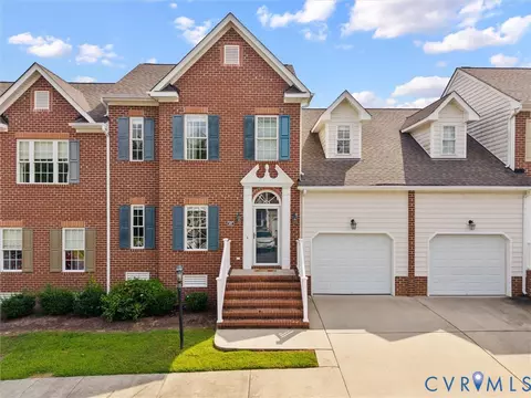 107 Creekridge Pl, Colonial Heights, VA 23834