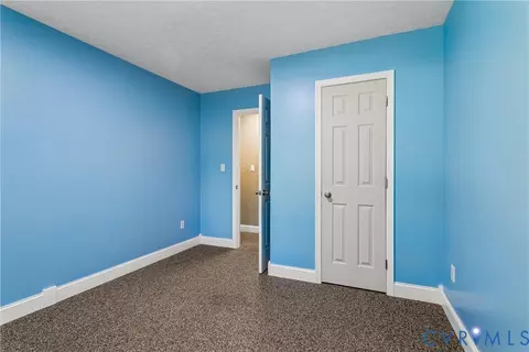 Bedroom - 4406 Mallard Dr, Gloucester, VA 23061 photo 4 of 6