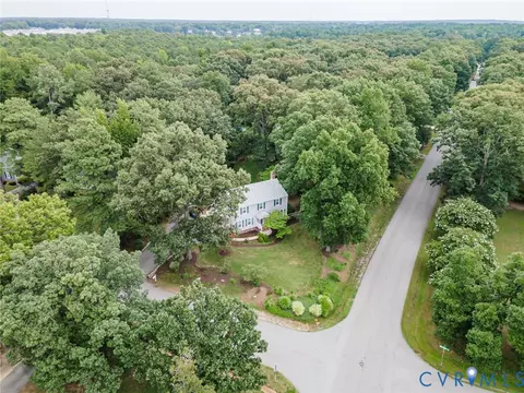View/Area - 349 Wallingham Dr, Midlothian, VA 23114 photo 1 of 6