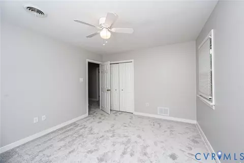 Bedroom - 349 Wallingham Dr, Midlothian, VA 23114 photo 8 of 9