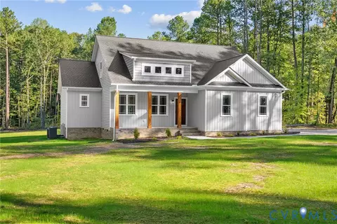 19106 Carson Rd, Dinwiddie, VA 23841