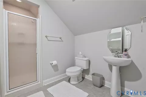 Bath - 3002 Willow Trace Ln, Sandy Hook, VA 23153 photo 3 of 3