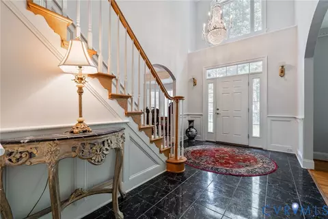 Entry Way - 3002 Willow Trace Ln, Sandy Hook, VA 23153 photo 2 of 3