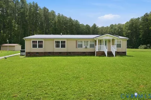 14 Knights Dr, Heathsville, VA 22473