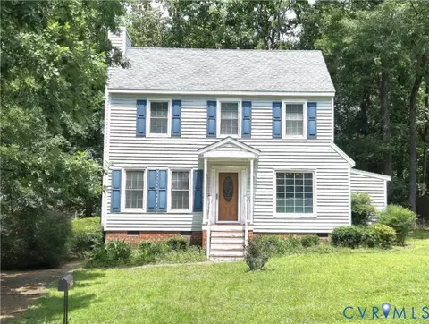 2525 Sutton Pl, Richmond, VA 23233