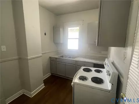 Kitchen - 2011 Ingram Ave, Richmond, VA 23224 photo 2 of 2