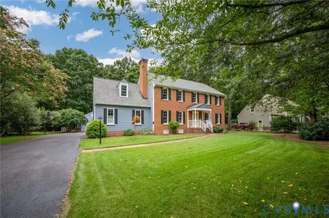 Exterior - 2640 Chartstone Dr, Midlothian, VA 23113 photo 4 of 9