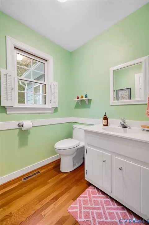 Bath - 2640 Chartstone Dr, Midlothian, VA 23113 photo 1 of 5