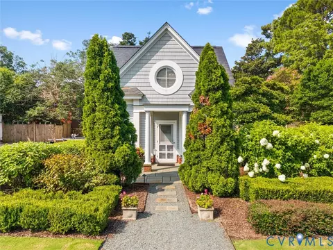 Exterior - 1500 Chesapeake Ave, Hampton, VA 23661 photo 10 of 27