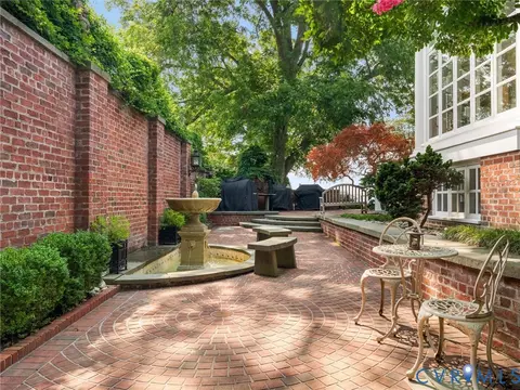 Exterior - 1500 Chesapeake Ave, Hampton, VA 23661 photo 22 of 27