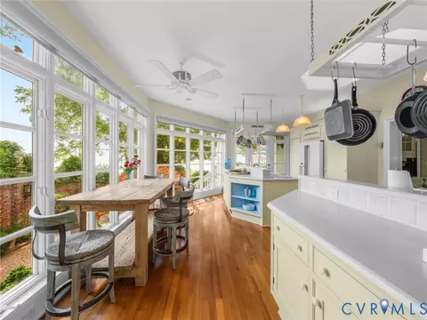 Kitchen - 1500 Chesapeake Ave, Hampton, VA 23661 photo 5 of 6