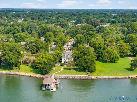 View/Area - 1500 Chesapeake Ave, Hampton, VA 23661 photo 1 of 7